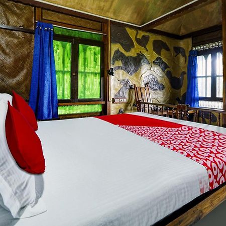 Oyo Flagship Meadow View Inn Thekkady Extérieur photo