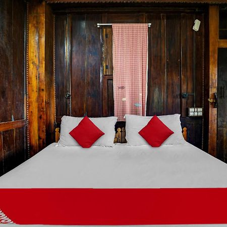 Oyo Flagship Meadow View Inn Thekkady Extérieur photo