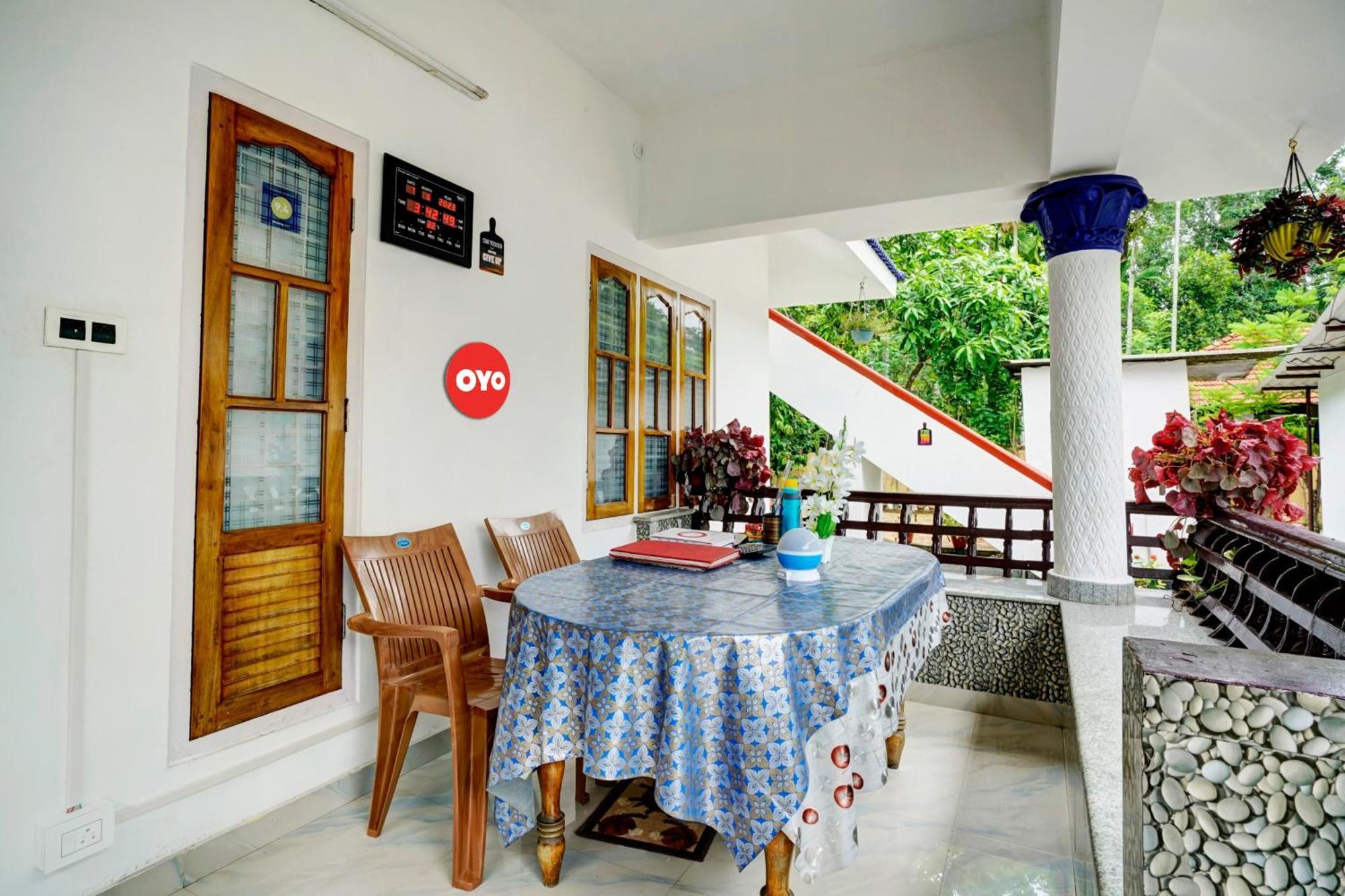 Oyo Flagship Meadow View Inn Thekkady Extérieur photo